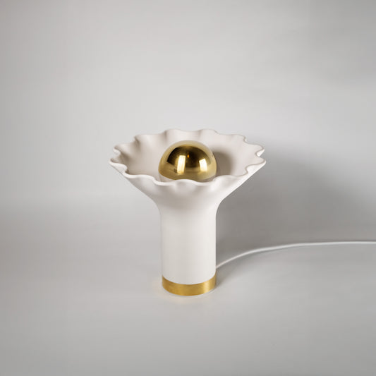 Lampe à poser design forme coquillage Méditerranée minimaliste 